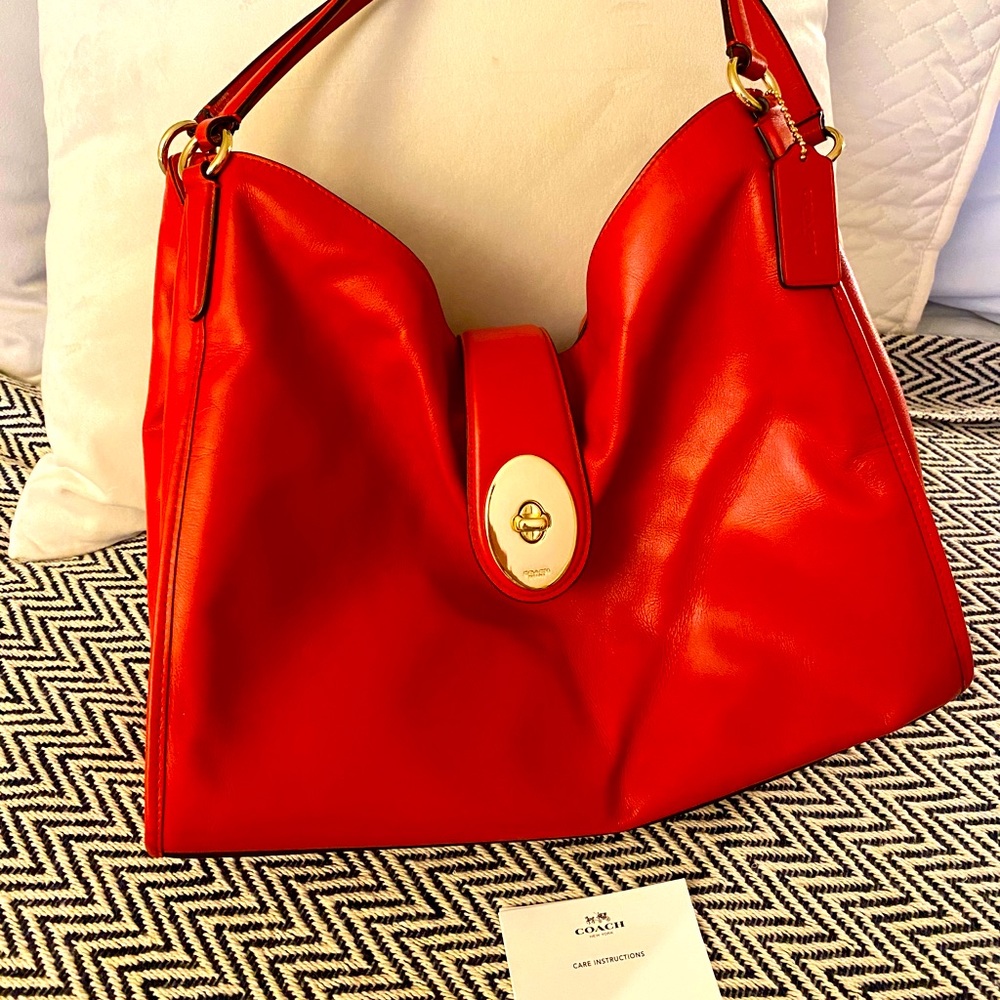 NWT COACH soft grain leather over shoulder bag